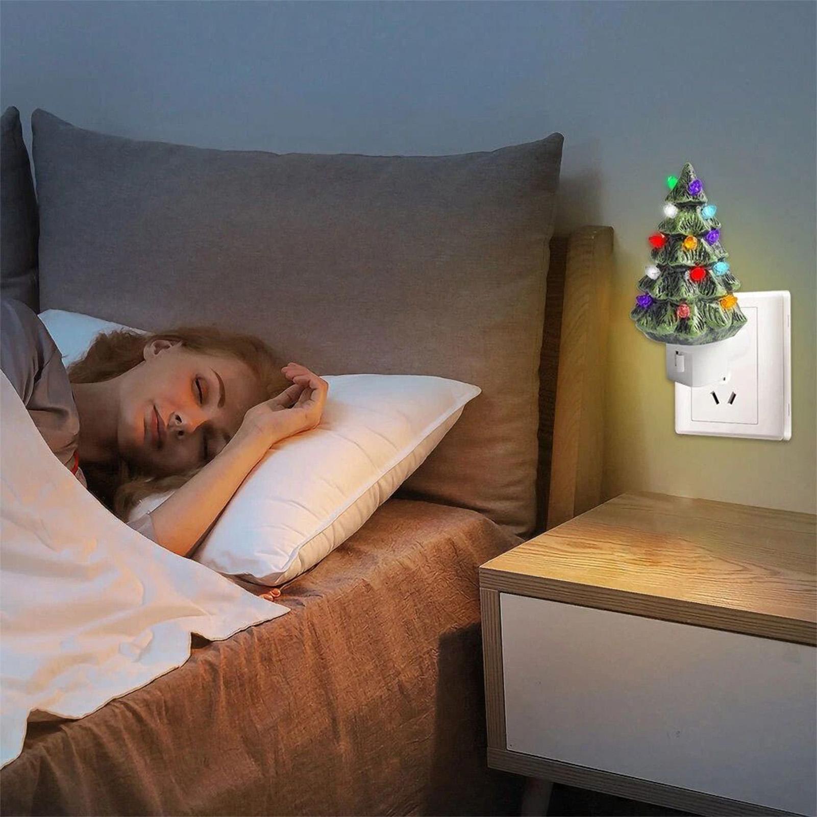 Wall Decor Lighting Tree - Świąteczna lampka nocna w kształcie choinki,